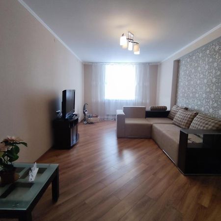2-Х Кімн Квартира В Новобудові Ternopil Exterior foto